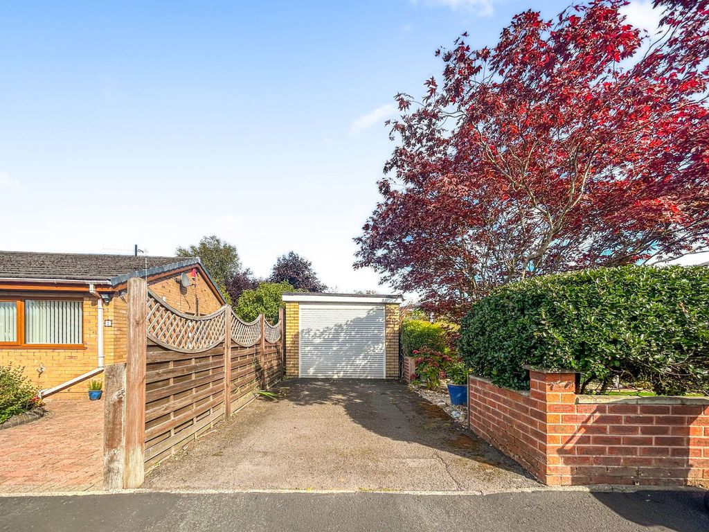 Property photo 2 of 23