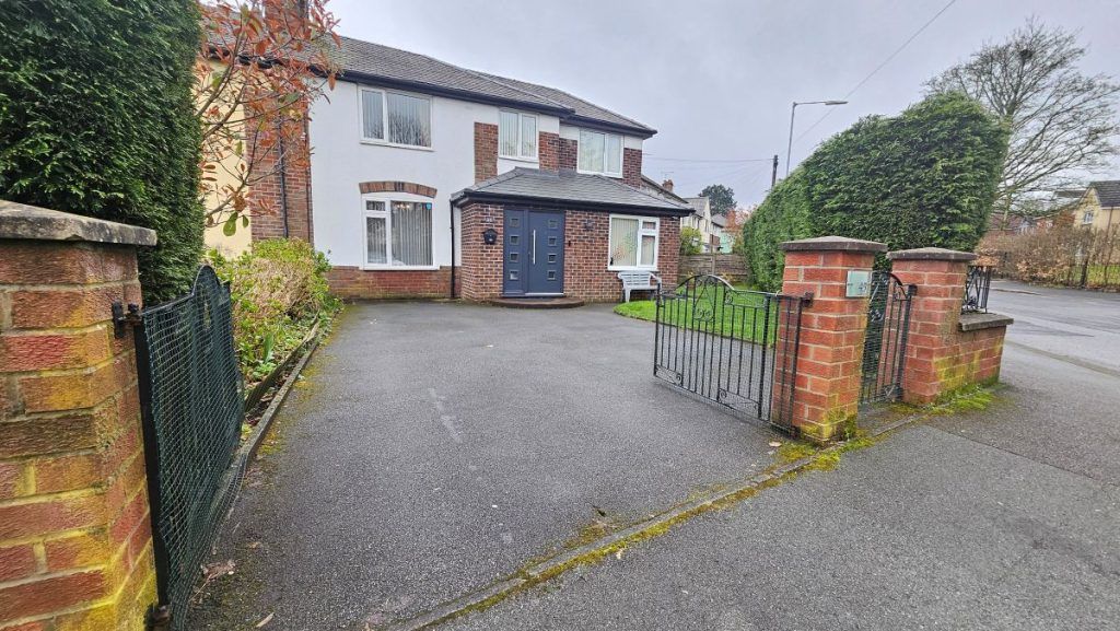 Property photo 2 of 26 2