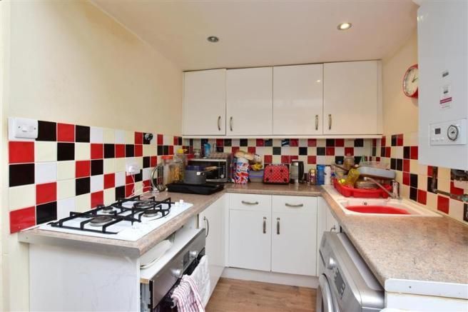Property photo 1 of 9 89513_12240282_Img_04_0000_Max_656x437[1].Jpg