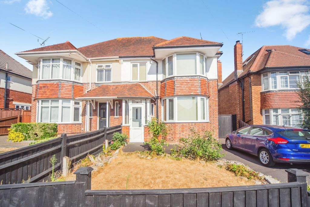 Property photo 1 of 16 Pbox-Img.Jpg