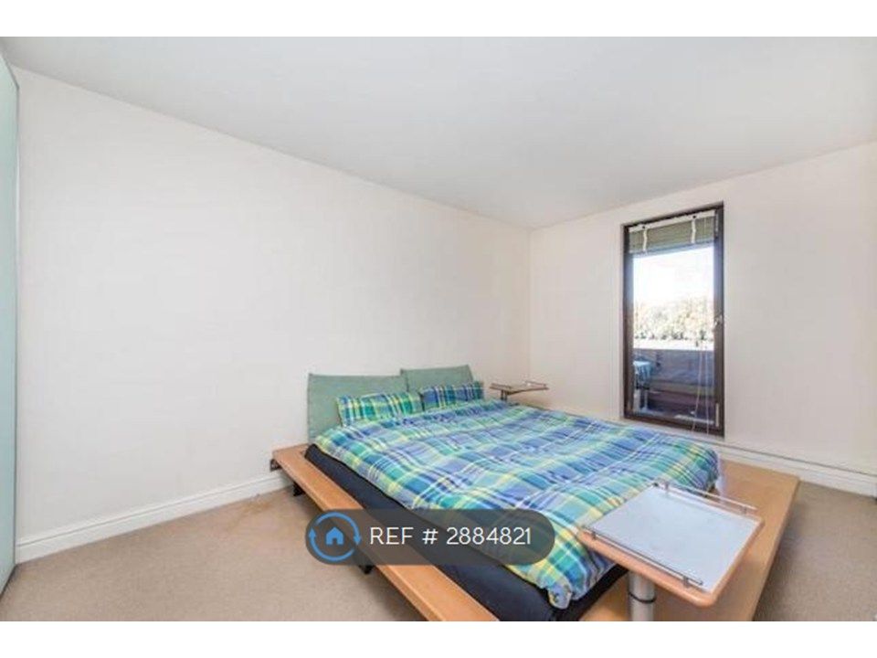Property photo 3 of 5