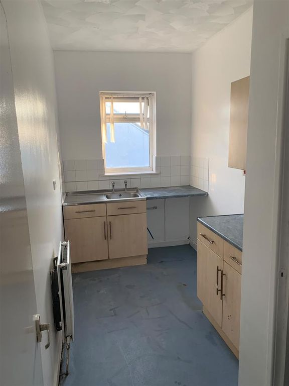 Property photo 3 of 4 3. Kitchen.Jpeg