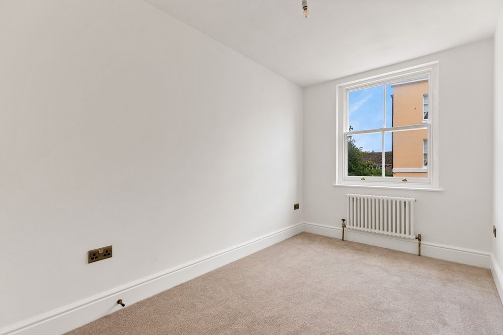 Additional image 12 of 10 bed block of flats for saleThe Bayle, Folkestone CT20