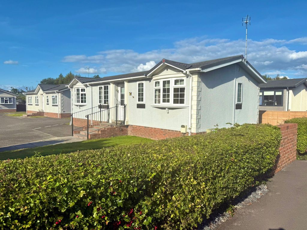 Property photo 2 of 19