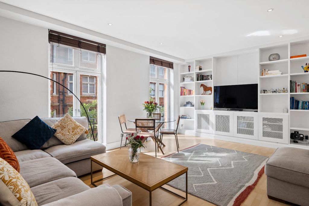 Property photo 1 of 19