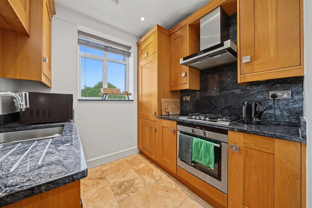 Property photo 3 of 7 03.Jpg