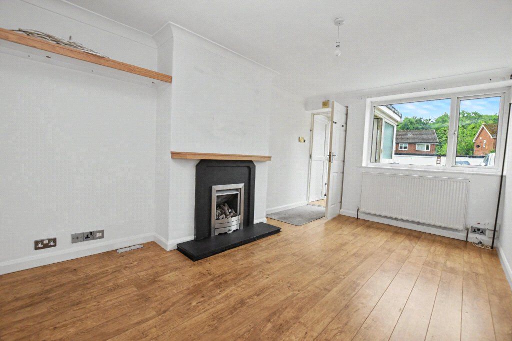 Property photo 2 of 8 Picture No. 18