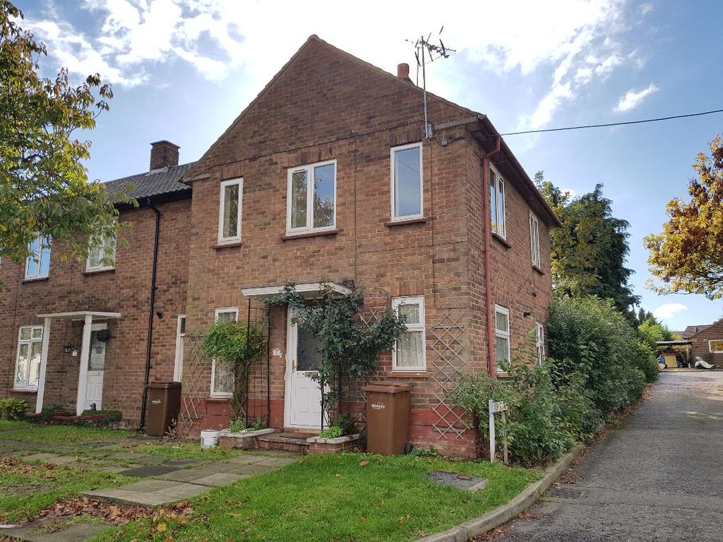 Property photo 1 of 7 Photo 2