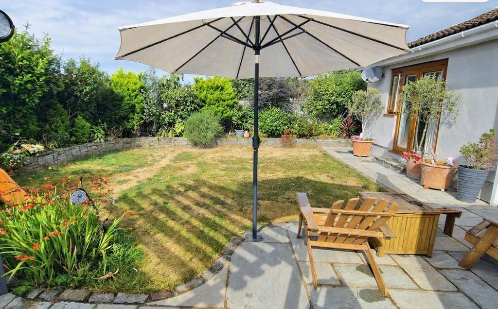 Property photo 2 of 32