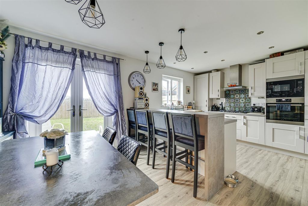 Property photo 3 of 25 Dsc_7253-Dsc_7257.Jpg