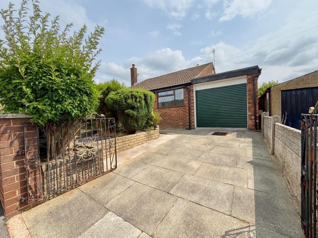 Property photo 2 of 18