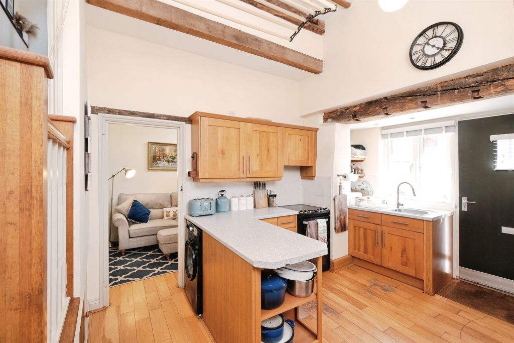Property photo 3 of 17