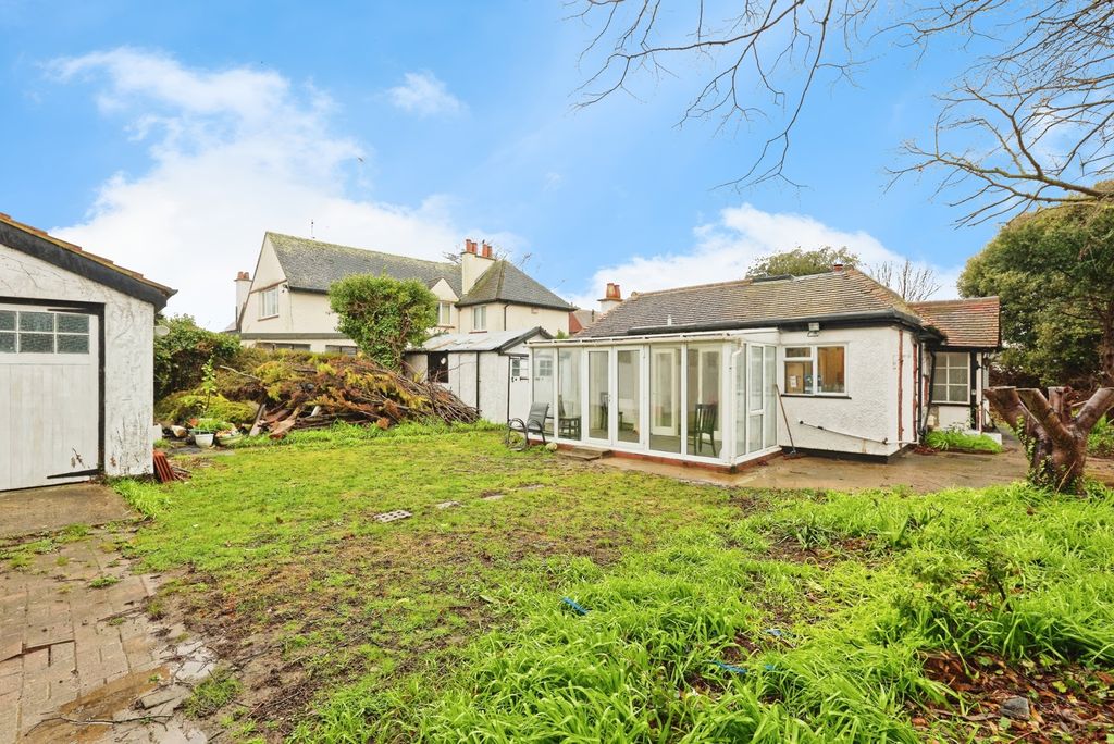 Property photo 2 of 20 Pbox-Img.Jpg