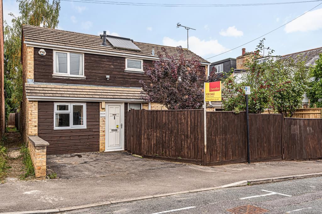 Property photo 1 of 10 External Front View