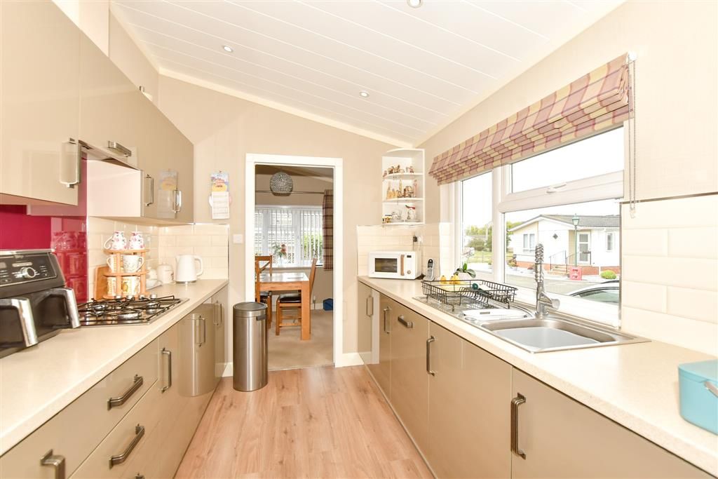 Property photo 3 of 12 Kitchen