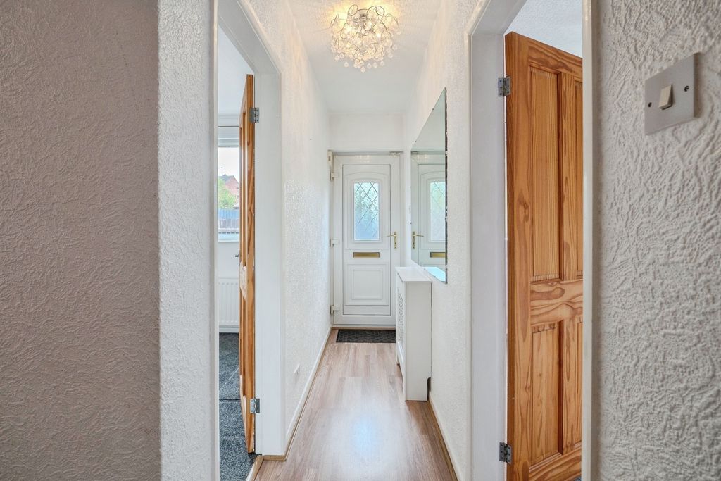 Property photo 2 of 18 Photo