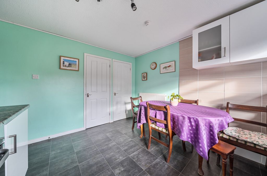 Property photo 3 of 21 138423114691F0B9E1B9c4