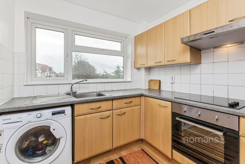 Property photo 3 of 7 Pbox-Img.Jpg