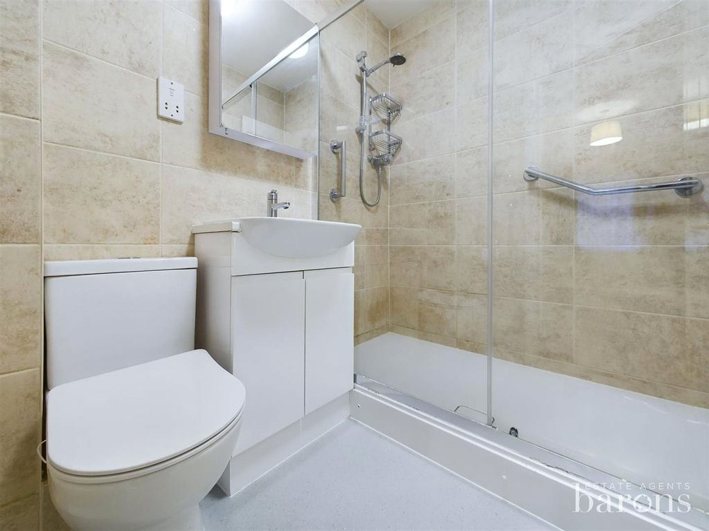 Property photo 3 of 11 Shower Room