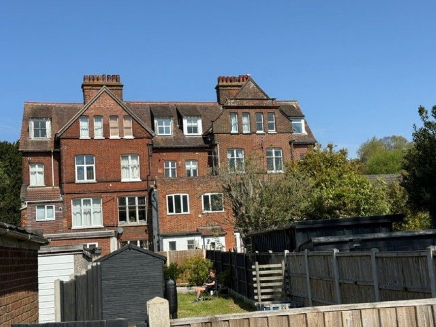 Property photo 2 of 14