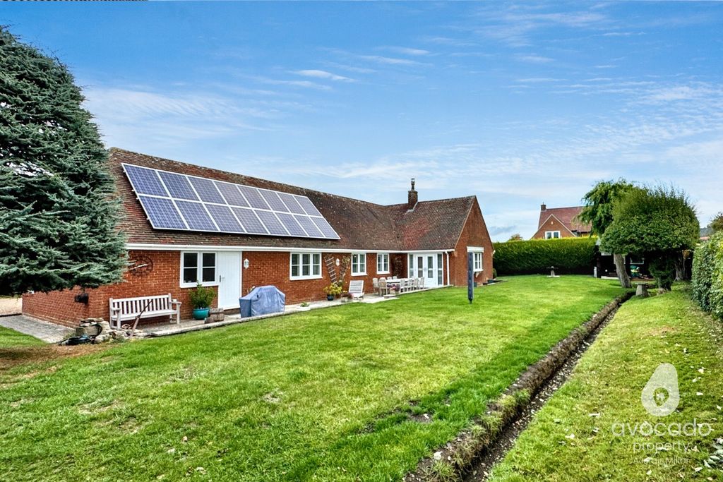 Property photo 3 of 20 4495448
