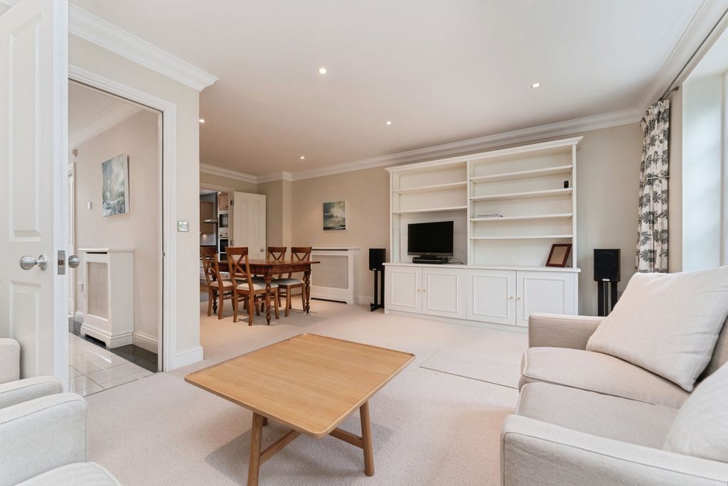 Property photo 3 of 42 Pbox-Img.Jpg