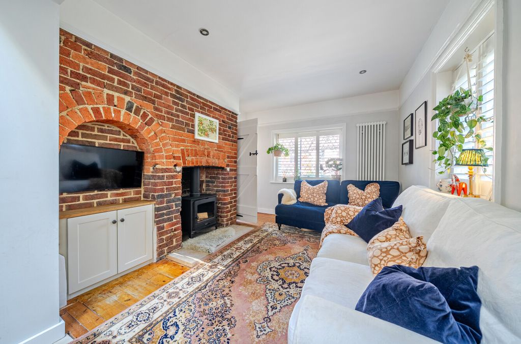 Property photo 2 of 24 1448679-11-69F34d...