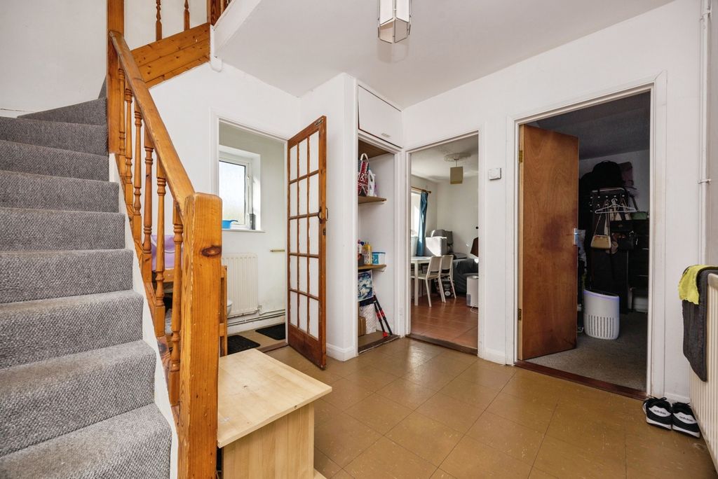 Property photo 3 of 15 Pbox-Img.Jpg