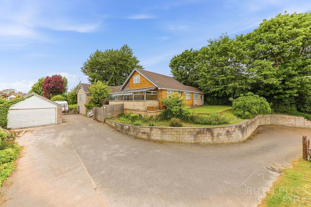 Property photo 1 of 35