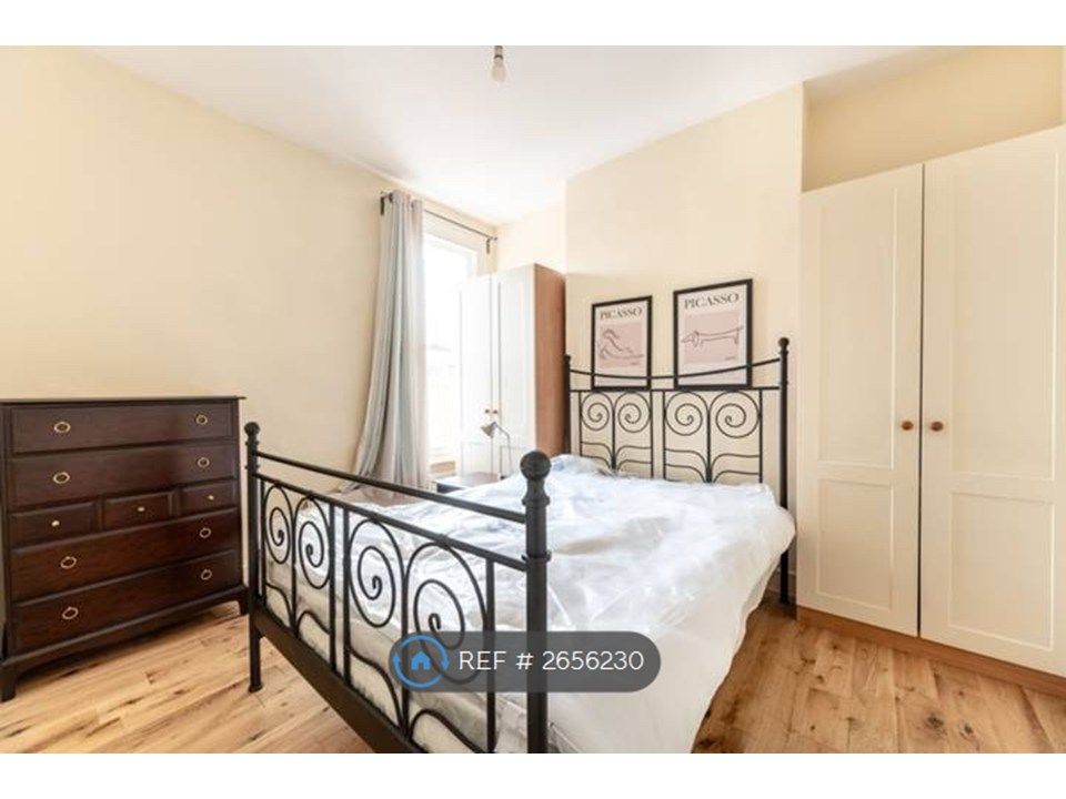 Property photo 3 of 28