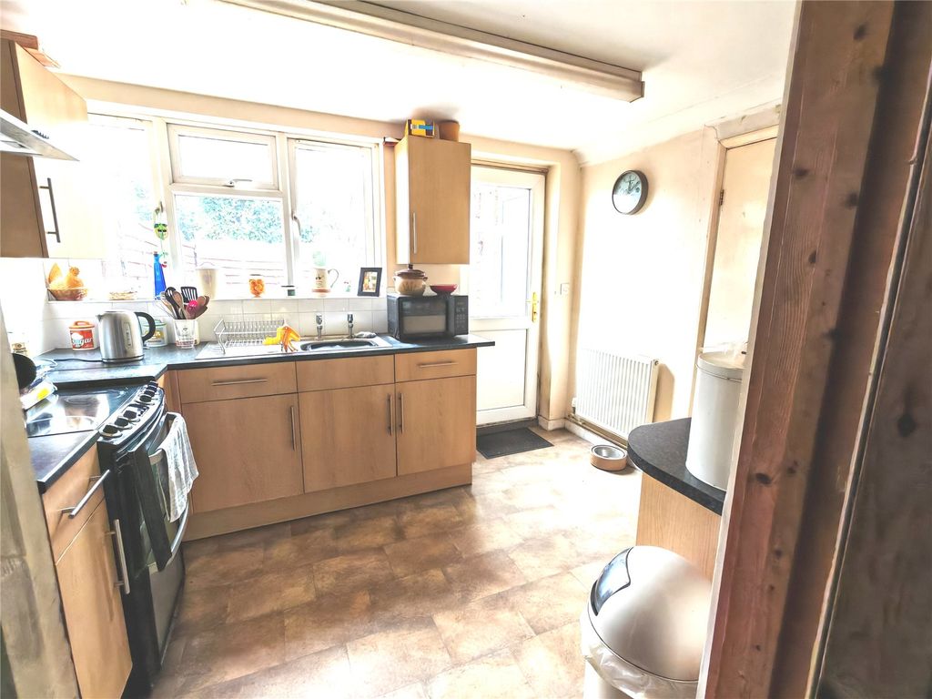 Property photo 3 of 12 Picture No. 09