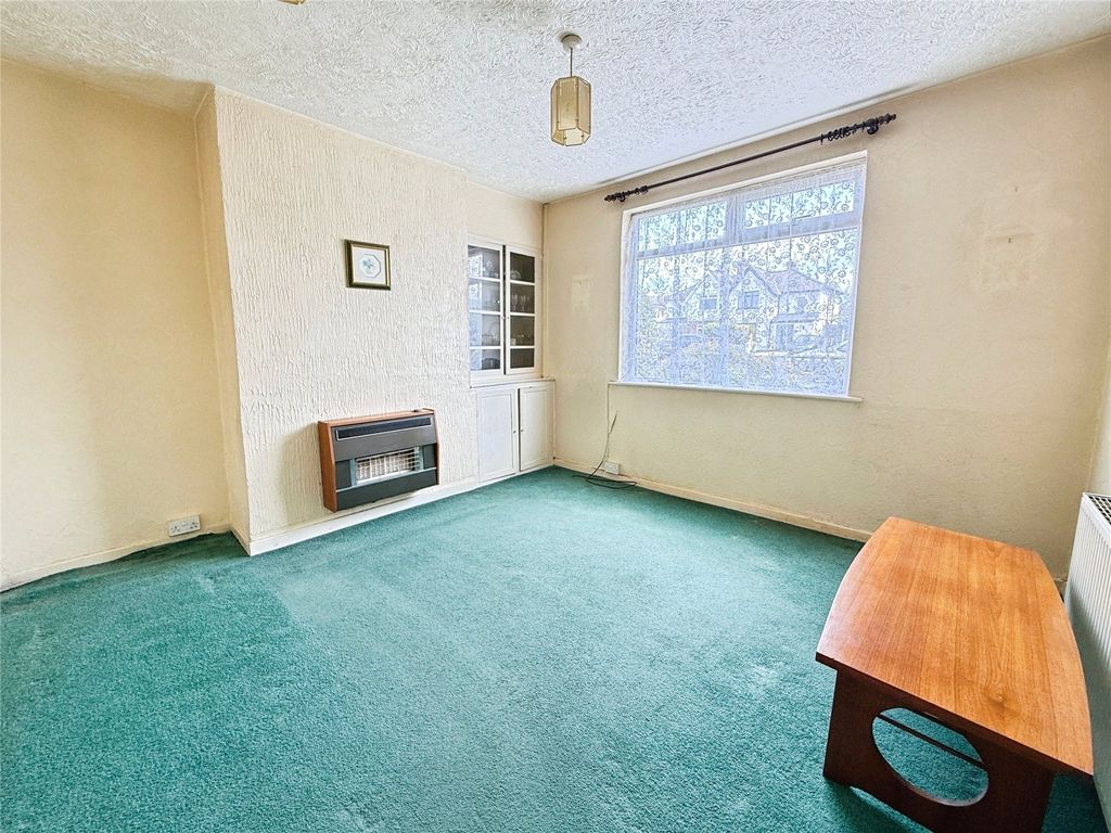 Property photo 3 of 17 Picture No. 10