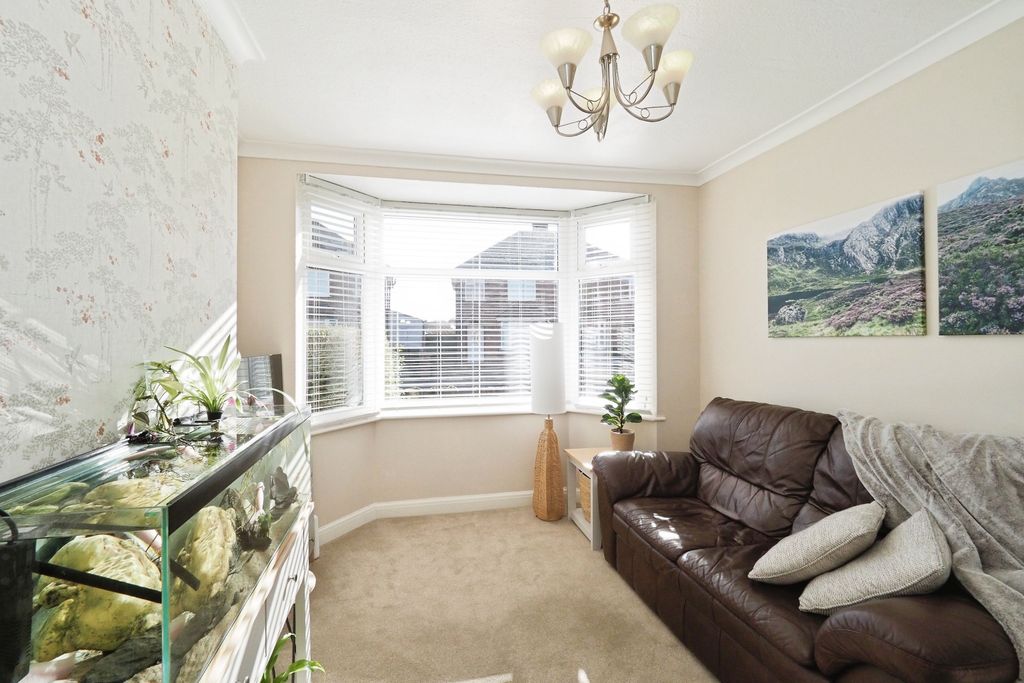 Property photo 2 of 15 Onp42328