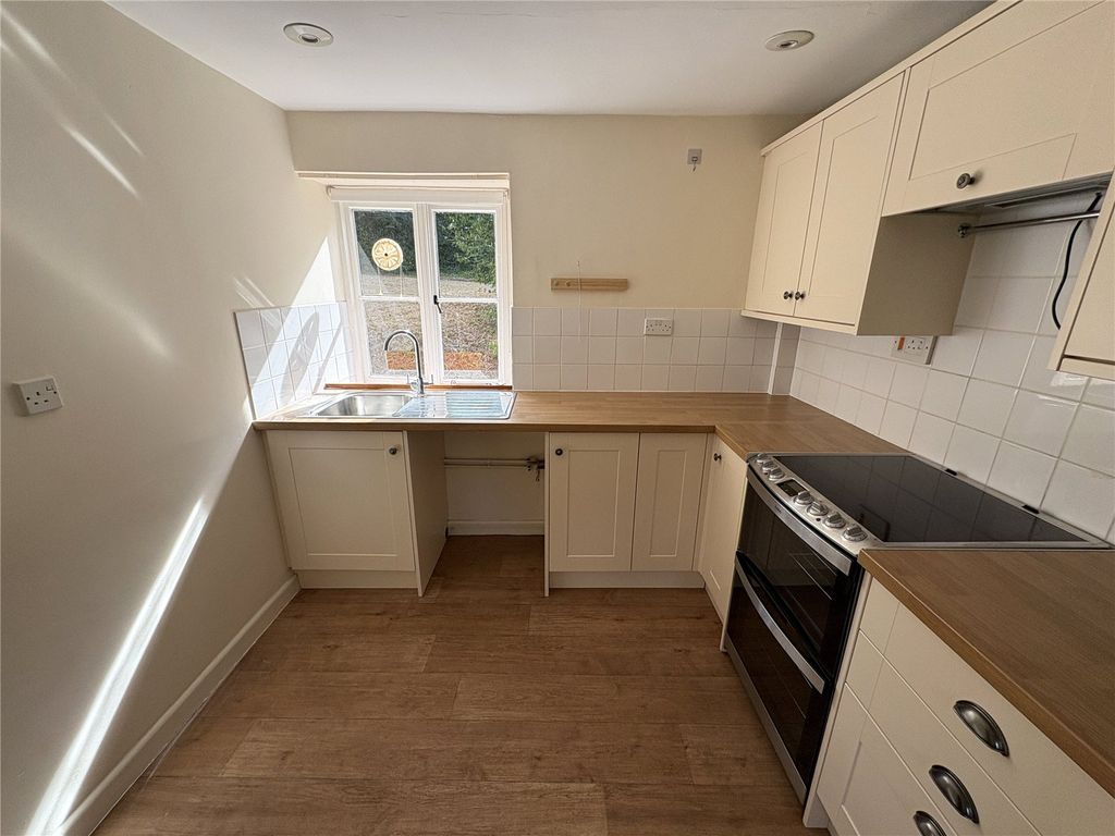 Property photo 3 of 15 Picture No. 23