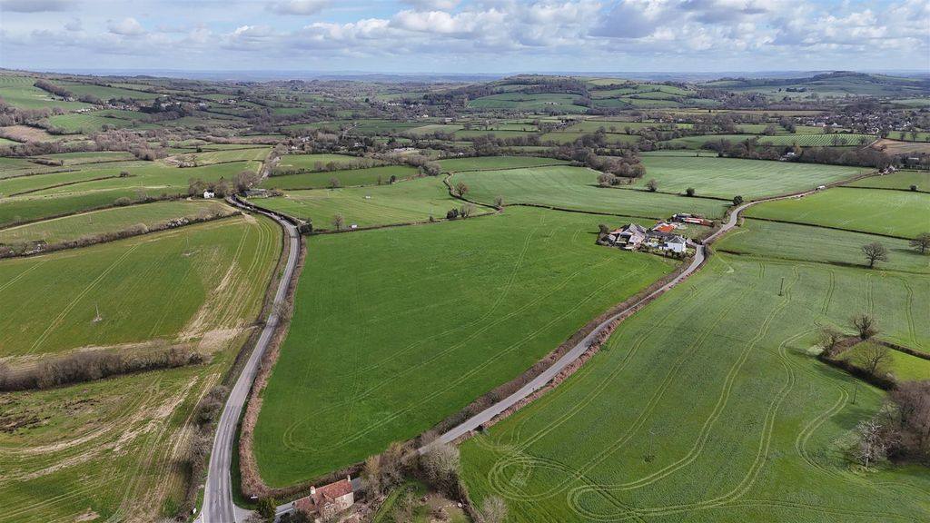 Property photo 1 of 8 Dji_20260326102347_0268_D.Jpg