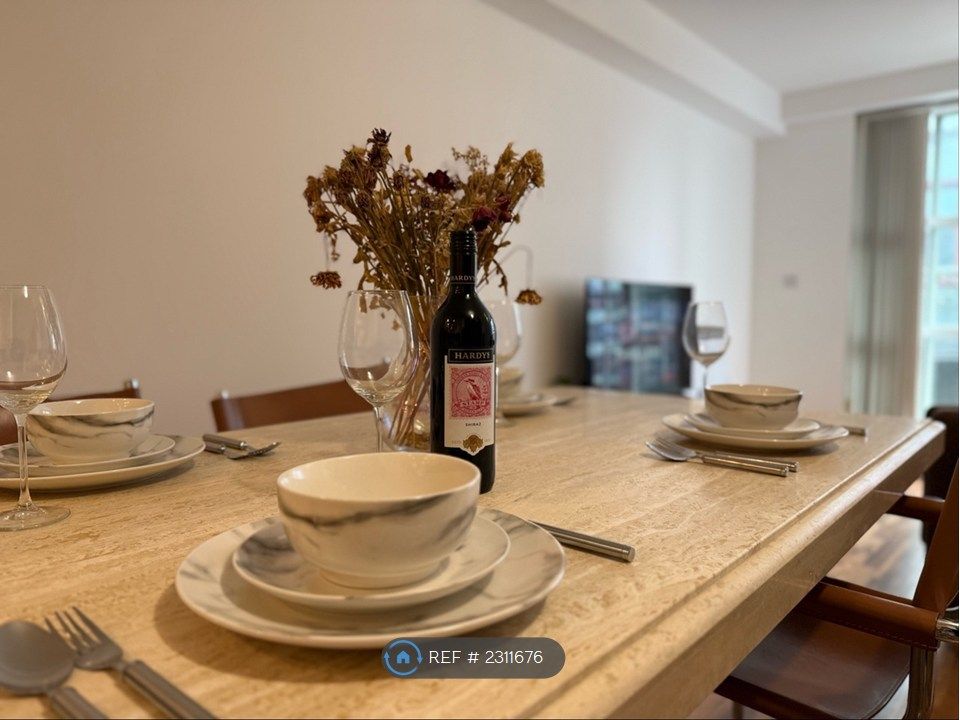 Property photo 3 of 30 Dining Area