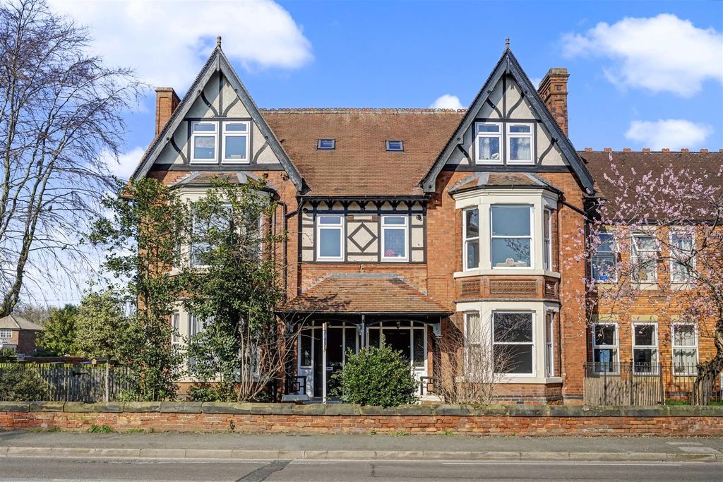 Property photo 1 of 11 Front 1_2.Jpeg