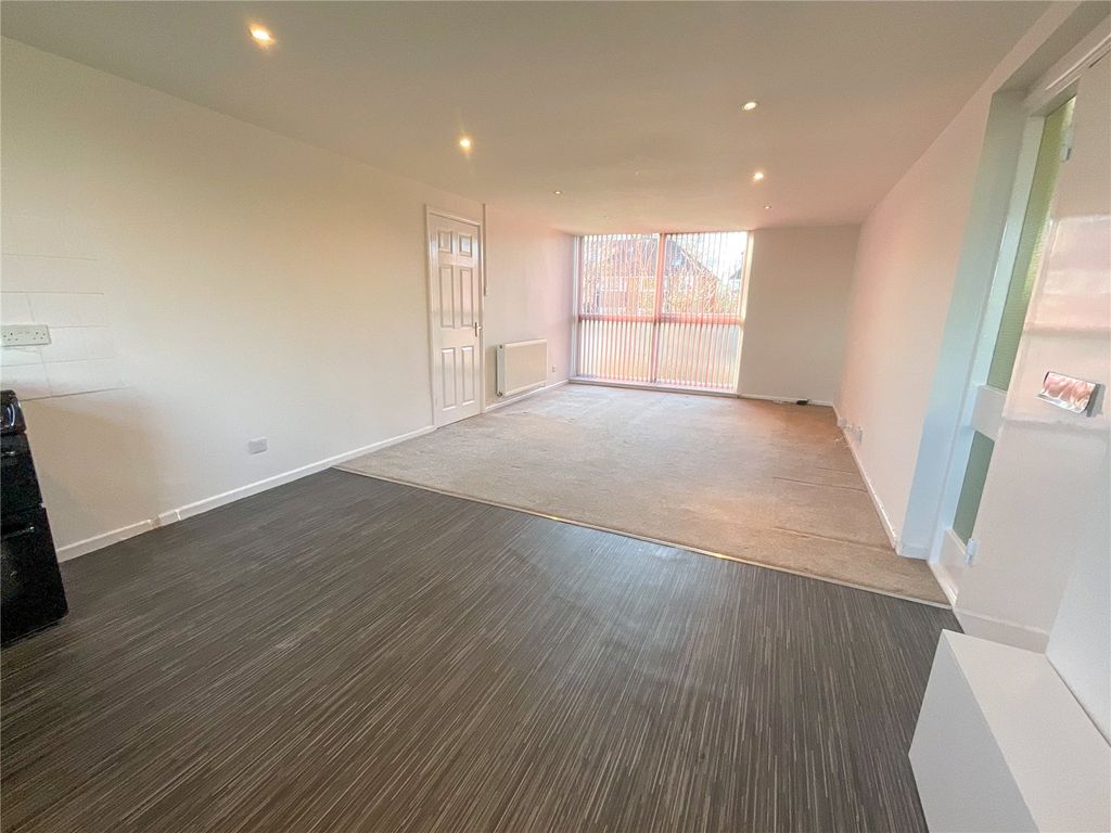 Property photo 3 of 10 Picture No. 08