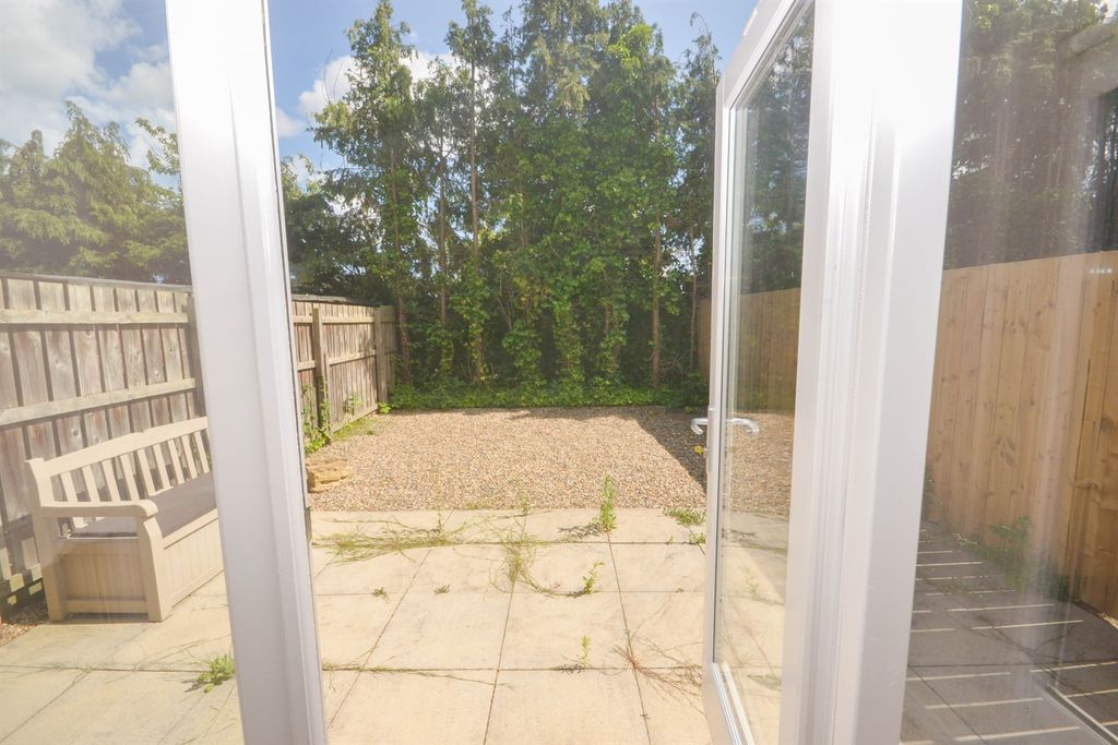 Property photo 3 of 7 Exterior