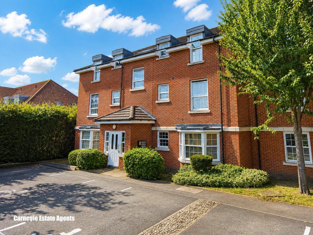 Property photo 3 of 11 Merrifeld Court