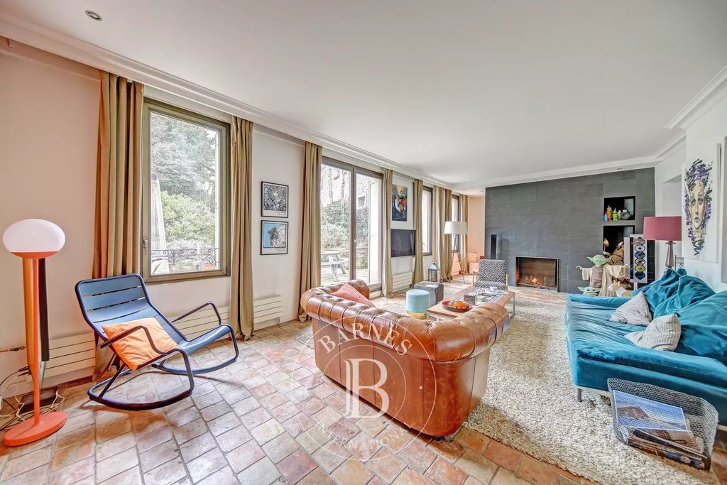 Property photo 3 of 15