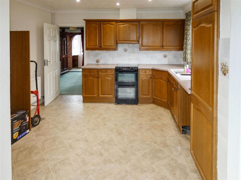 Property photo 2 of 14 P1080188.Jpg