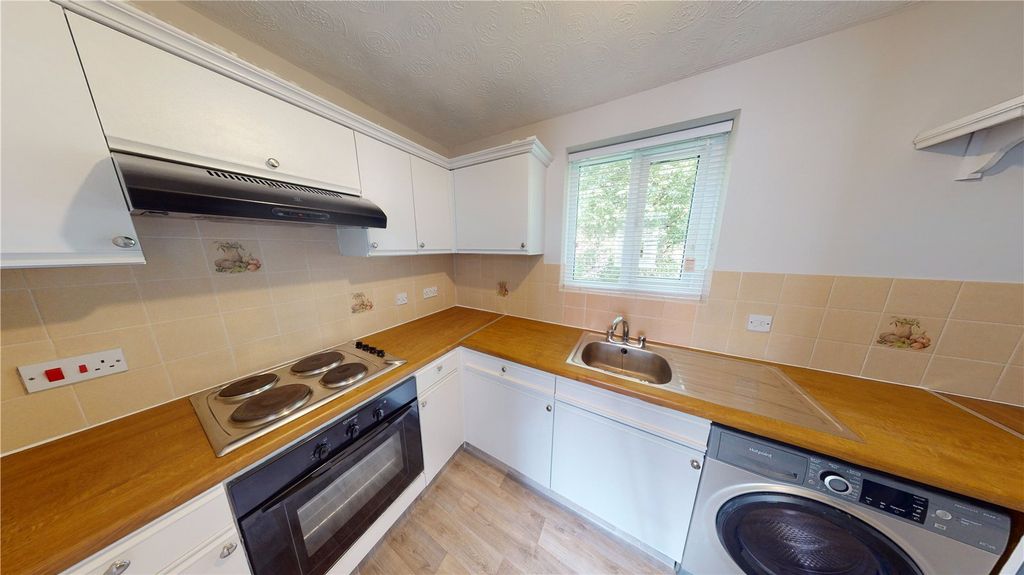 Property photo 2 of 7 Picture No. 04