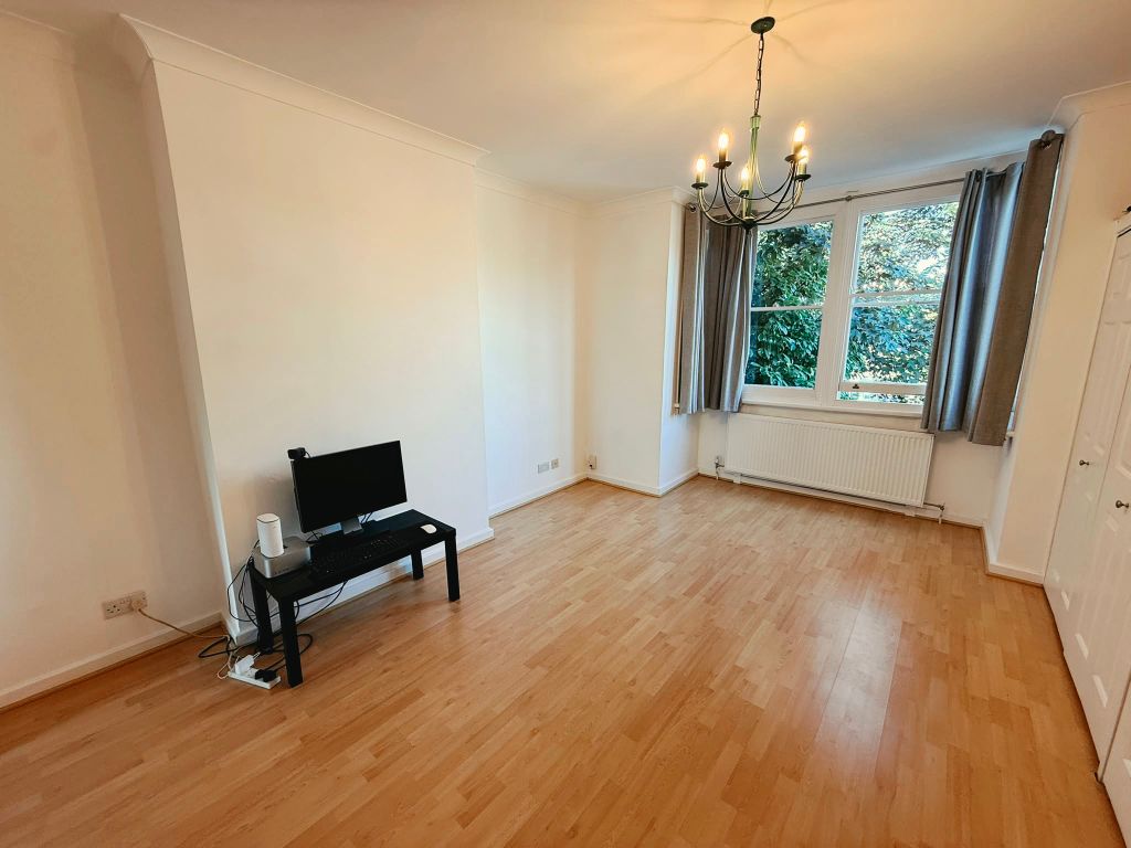 Property photo 1 of 6 Image