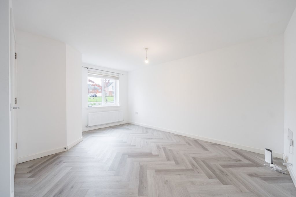 Property photo 3 of 18 Picture No. 03