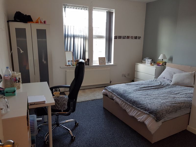 Property photo 1 of 7 Photo 1