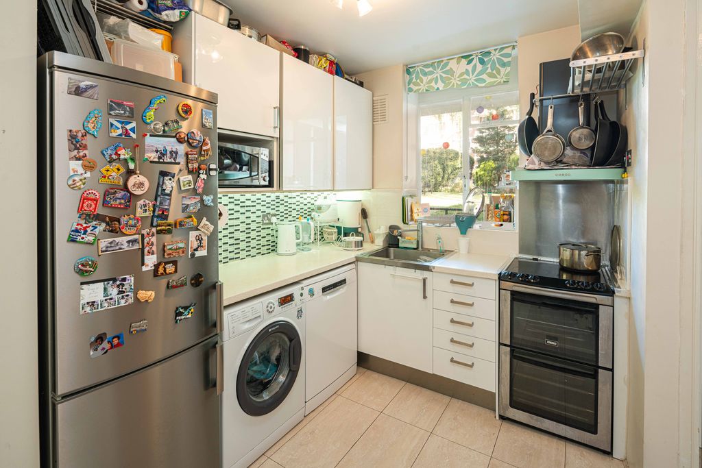 Property photo 3 of 12 _Dsc9644