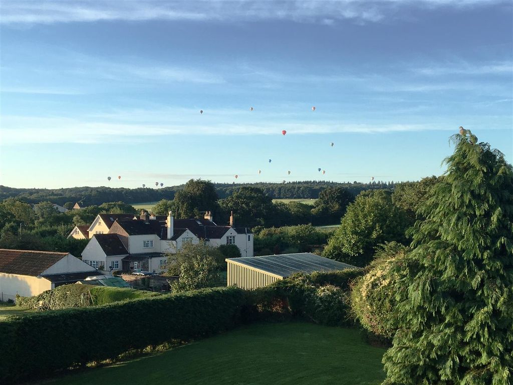 Property photo 3 of 30