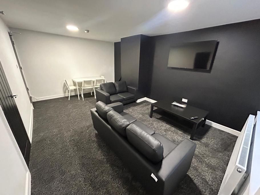 Property photo 1 of 10 Jpeg