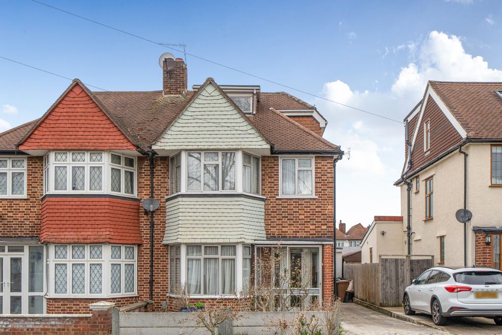 Property photo 1 of 17 1420099-20-69A046...